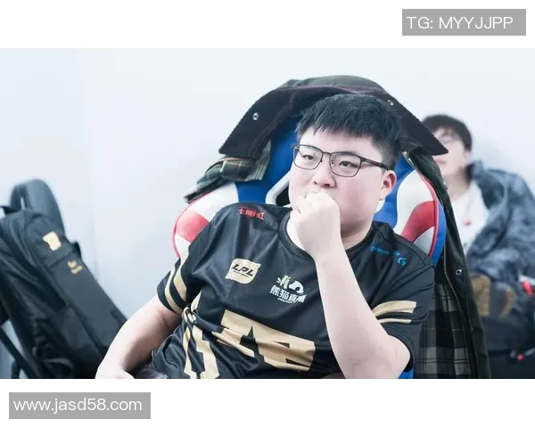 RNG战队在世界大师赛中的蜕变与新篇章探索之旅