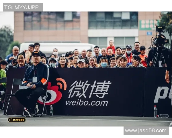 利物浦与成都蓉城精彩对决录像回放全程回顾与精彩瞬间分析